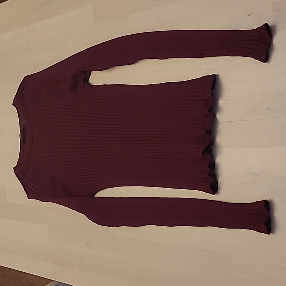EUC Y2K Claiborne Mens Fitted Ribbed Stretchy Maroon Sweater - Picture 10 of 10
